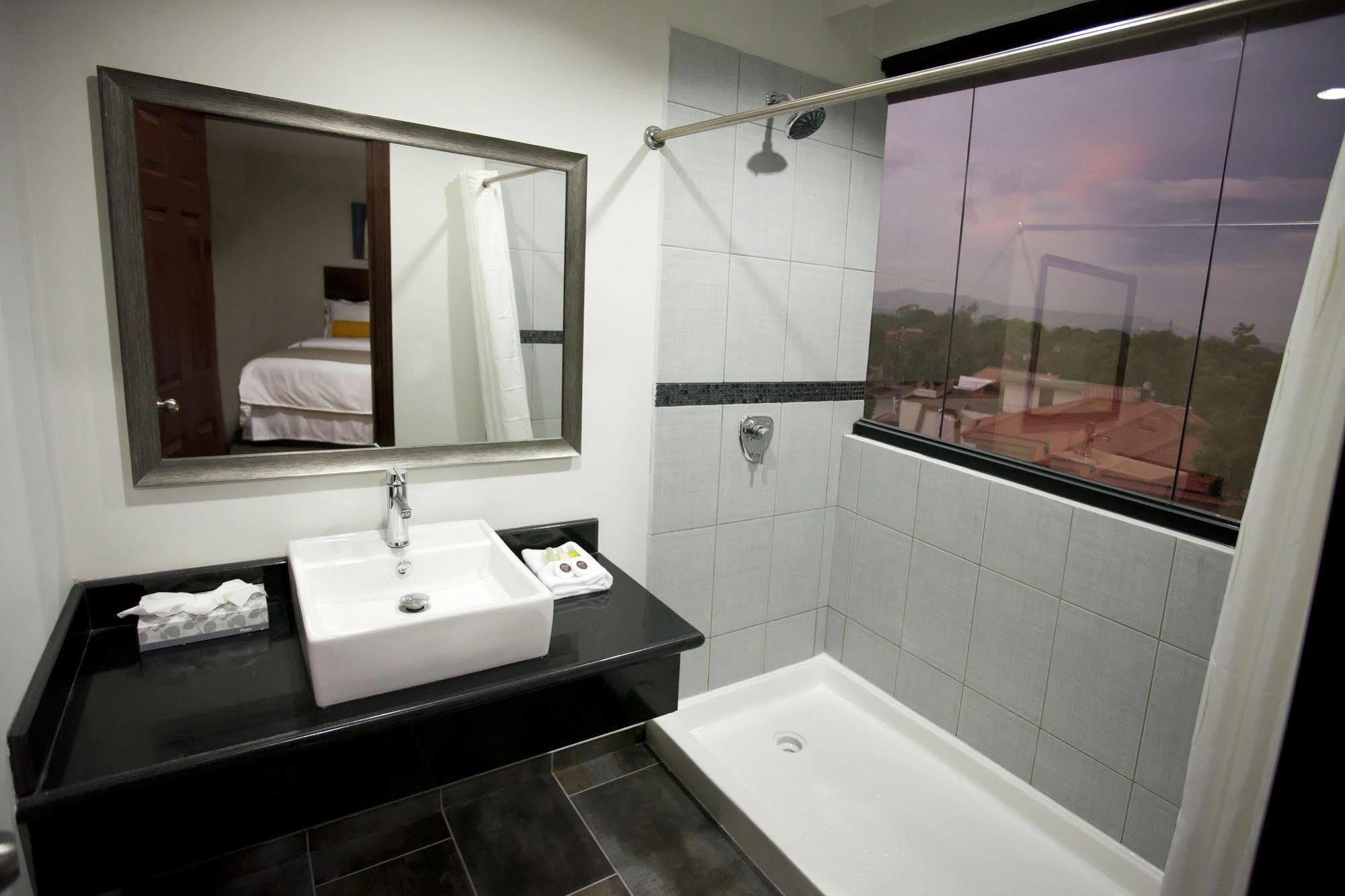 סן פדרו סולה Hotel Los Andes מראה חיצוני תמונה