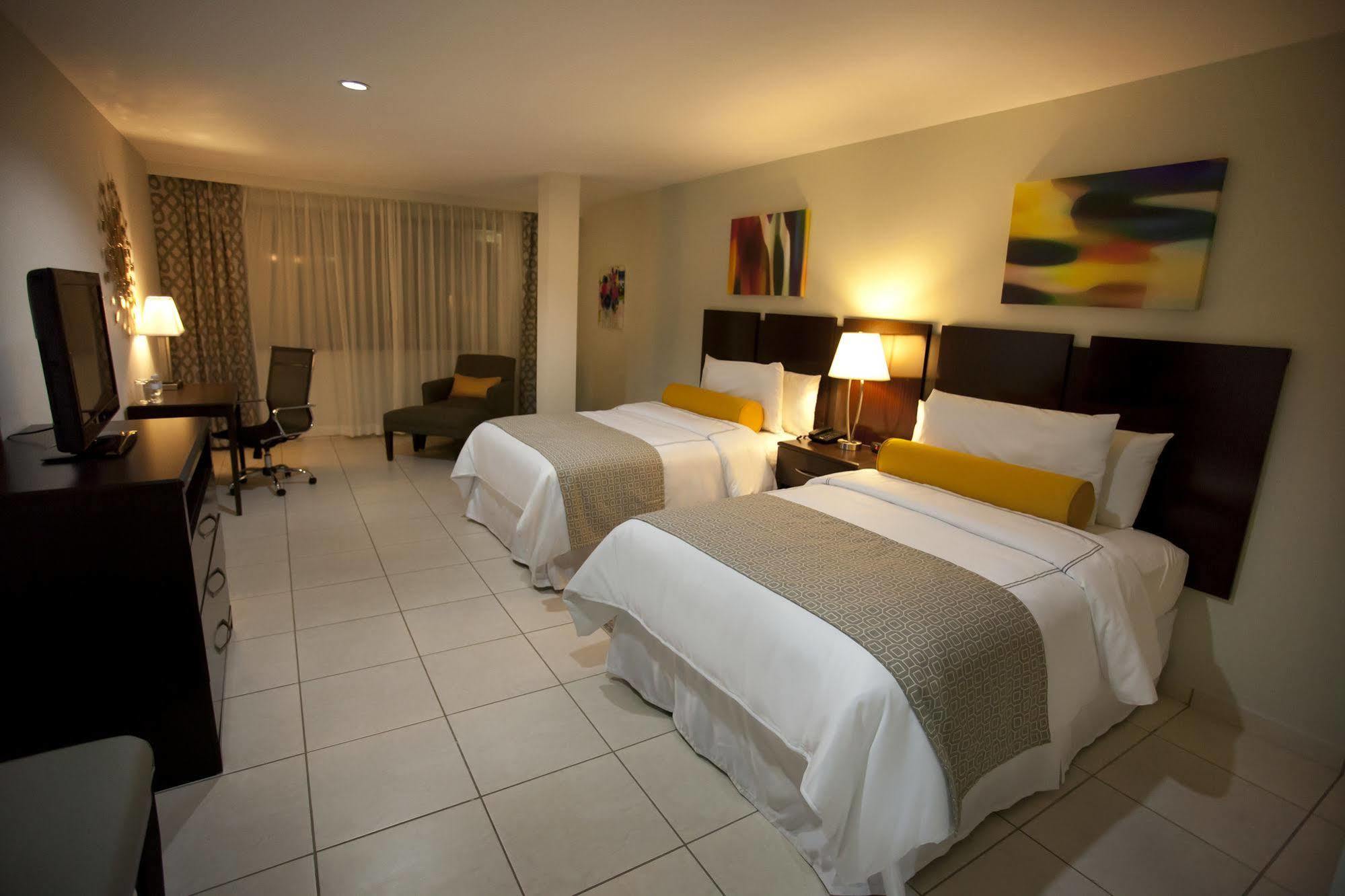 סן פדרו סולה Hotel Los Andes מראה חיצוני תמונה